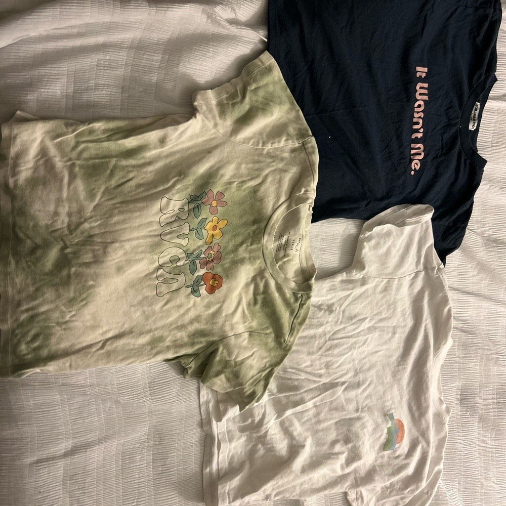 BUNDLE!! Hollister, Forever 21, Brandy Melville, American Eagle, etc. - Picture 3 of 8